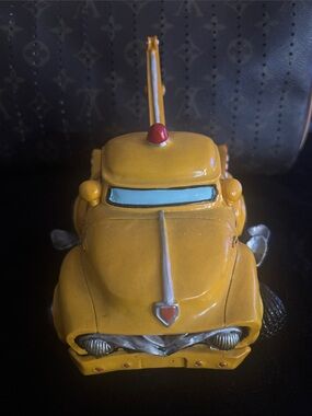 Yellow Vintage Classic Tow Truck piggy bank Figurine